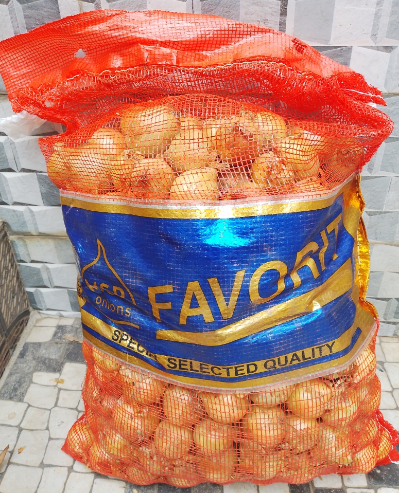 OIGNON BLANC OU JAUNE - FILET (25kg)